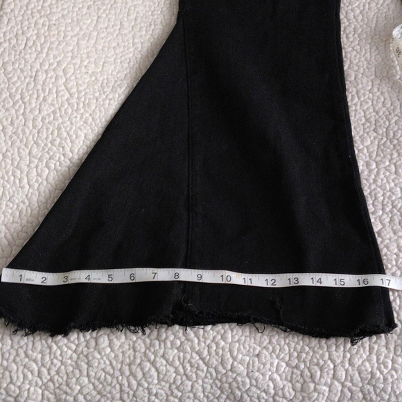 L&B Lucky & Blessed 3X Flare Black Pullon Stretch Waist Distressed Hem Jeans - Picture 6 of 17